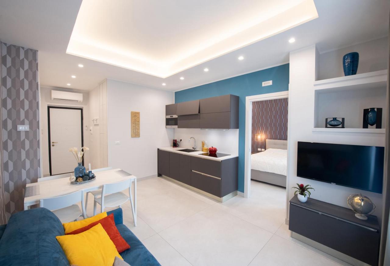 Napoli City Center - Appartamenti E Camere Exterior foto