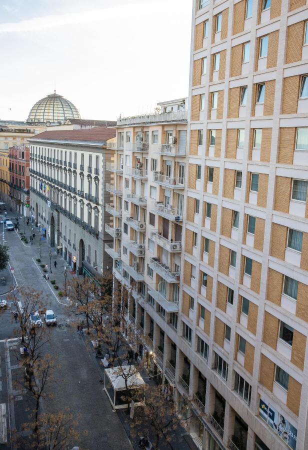 Napoli City Center - Appartamenti E Camere Exterior foto